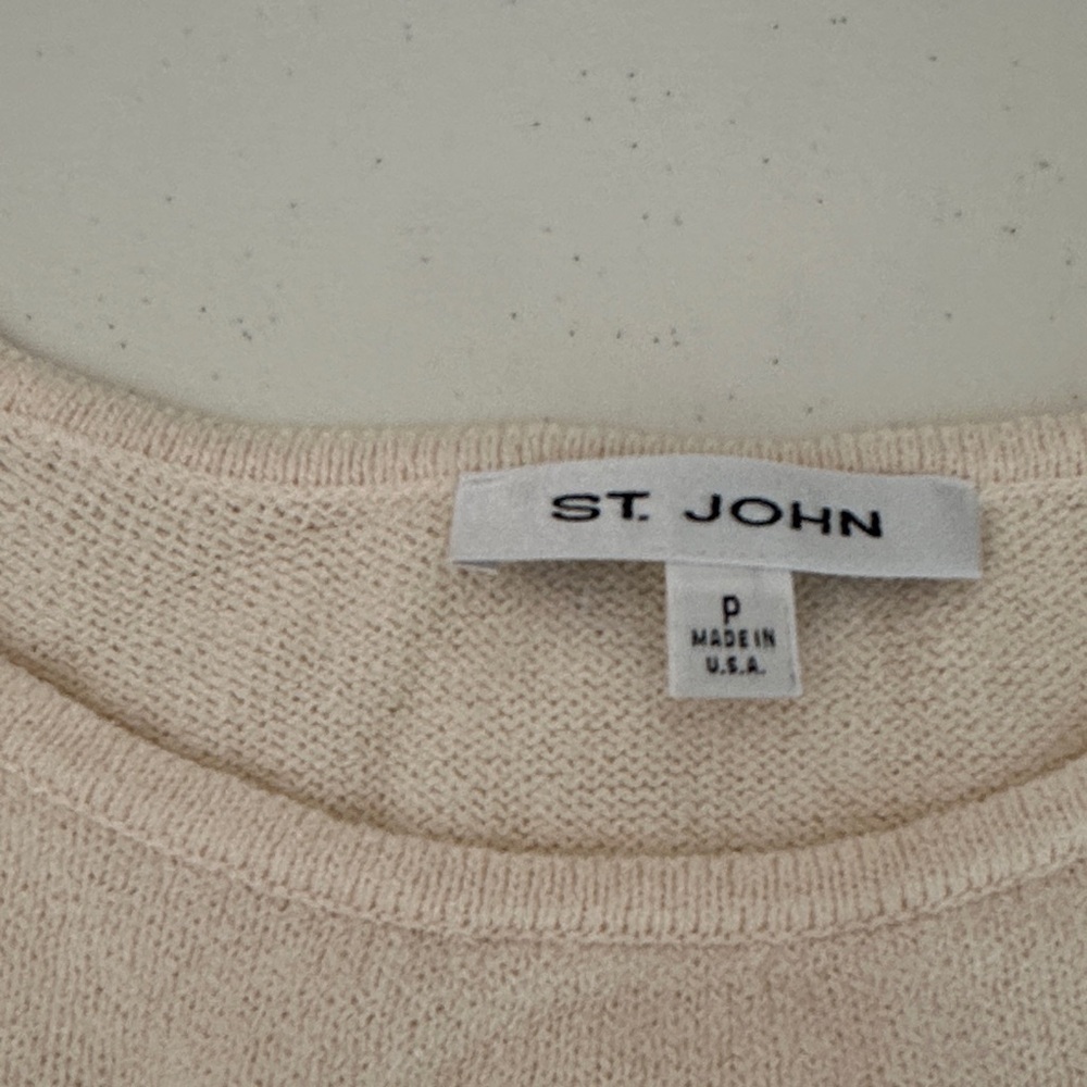 St. John Cream Crop Top - Picture 2 of 4